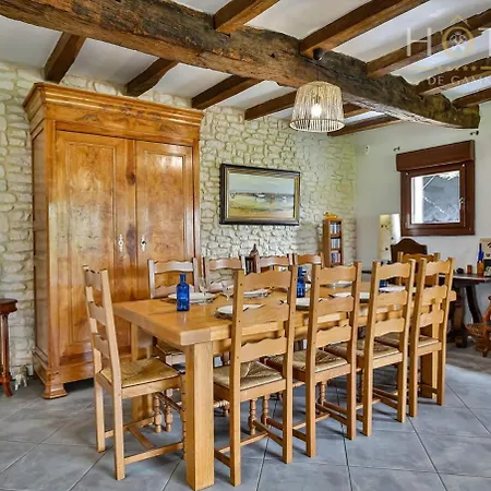 Longevillaise Holiday home *